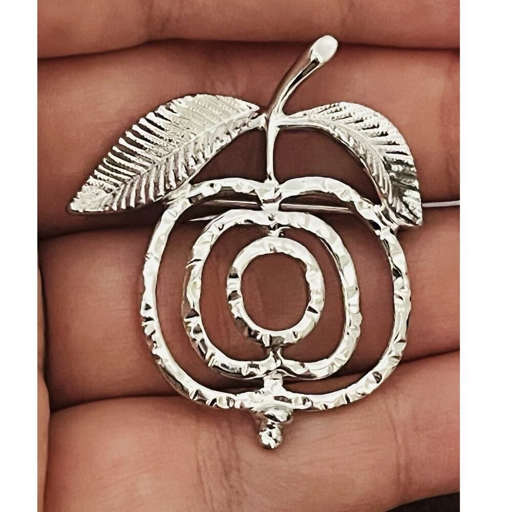 Sarah Coventry Signed Fruit Brooch Silver Apple Peach Cherry Plum Leaves Pin J3